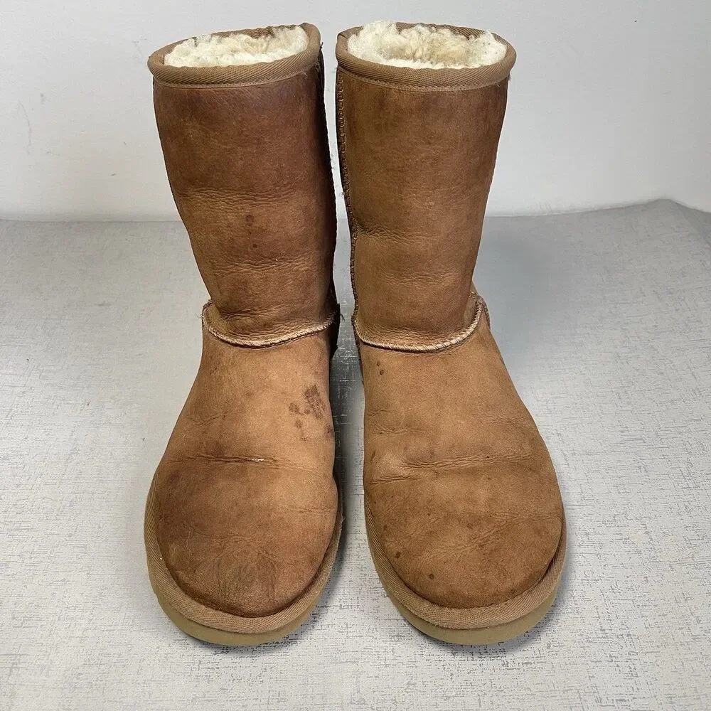 Ugg Classic Short II Boots Suede Shearling Women's Sz 7‎ Chestnut Brown Y2K
